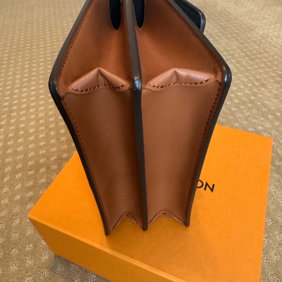 Louis Vuitton Dauphine MM - Picture 5 of 11